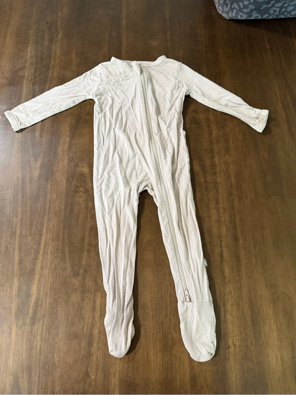 Kyte BABY Cream Zip Footed One-Piece Pajamas